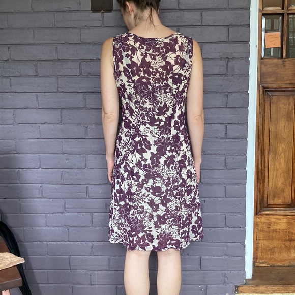 Comrags silk v-neck sheer dress, midi - Picture 2 of 9